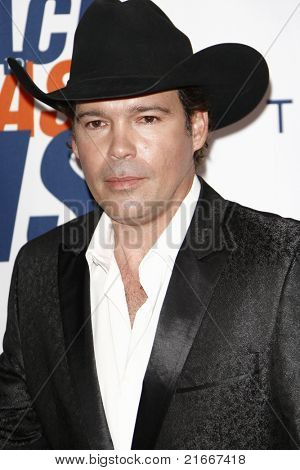 LOS ANGELES - duben 29: Clay Walker na 18 každoroční závod MS vymazat akci v Los Angeles, Californ