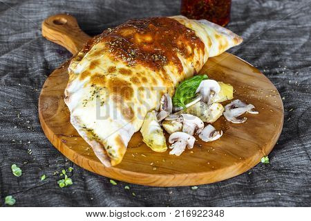 Calzone Pizza