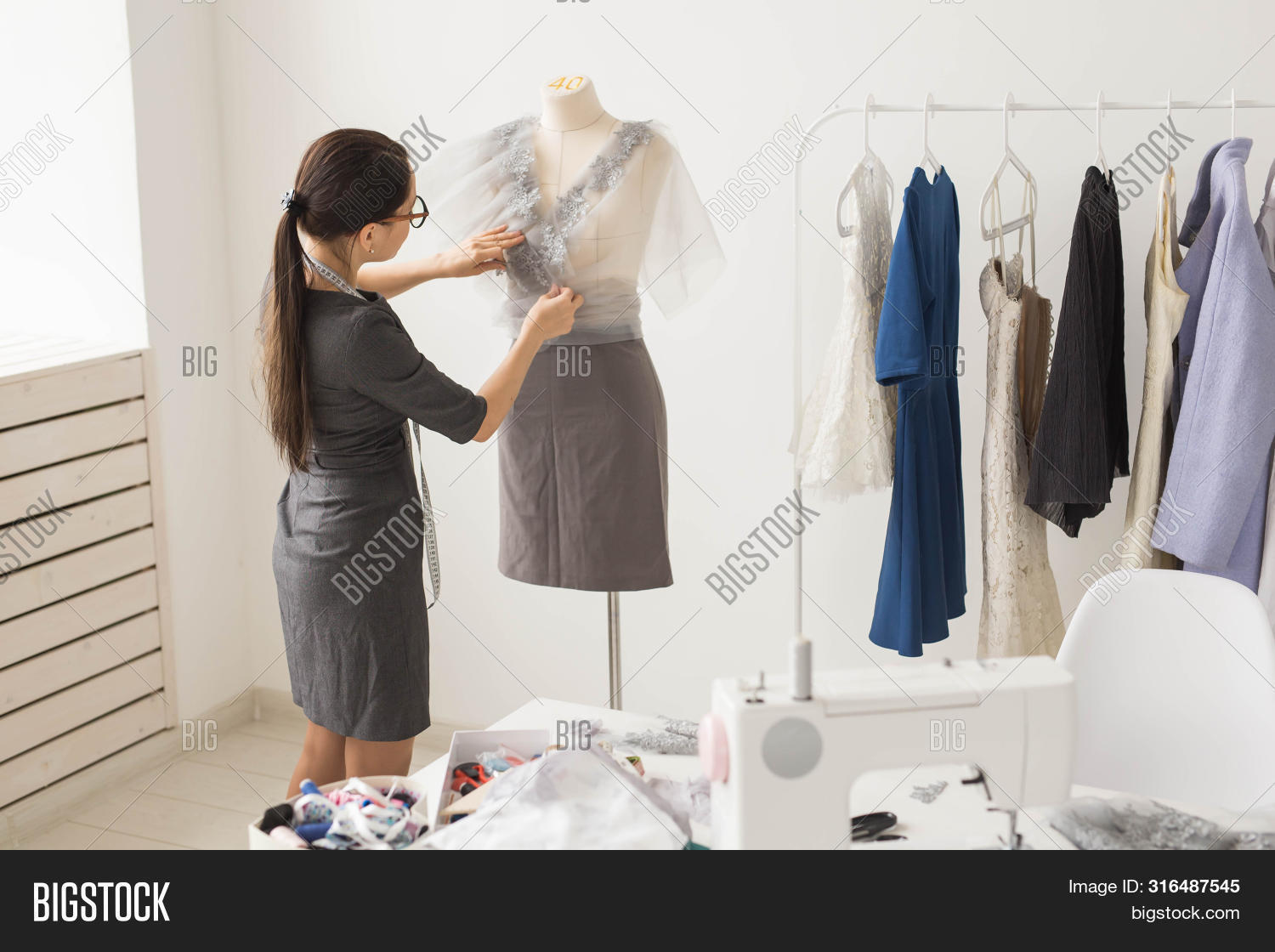 Imagen y foto Dressmaker, Tailor (prueba gratis) Bigstock