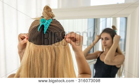 Instant Hair Extensions On Hairpins For Volume And Elongation. Light Blonde