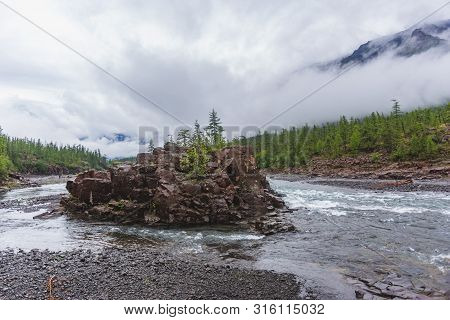Hoisey River Gorge, Putorana Plateau, Siberia