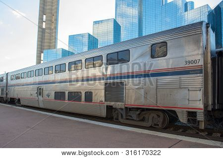 Dallas, Tx, Usa - Dec. 9, 2018: Amtrak Superliner Ii Sleeping Car # 39007 With Phase Vi Paint Scheme