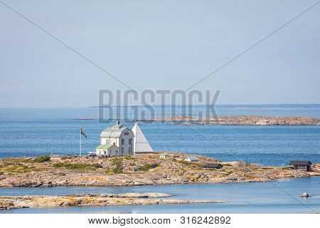 Kobba Klintar, An Old Pilot Station In Aland Archipelago With Cafe And Museum. Picturesque Landscape