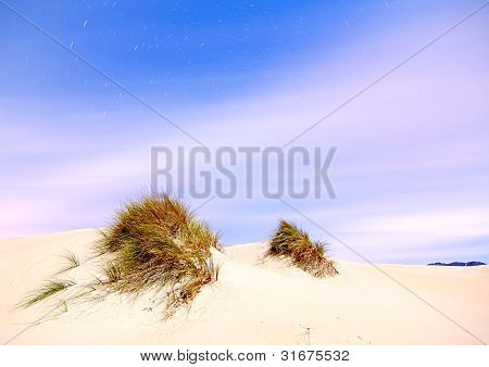 Paesaggio della duna di notte