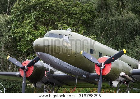 York, Uk - 6th August 2019: Ww2 Douglas Dakota Iv C-47b On Display At Yorkshire Air Museum