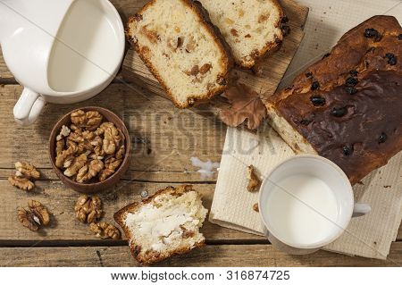 Barmbrack Or Bairin Breac Is A Traditional Irish Sweet Yeast Bread With Grapes And Raisins, Often Ea