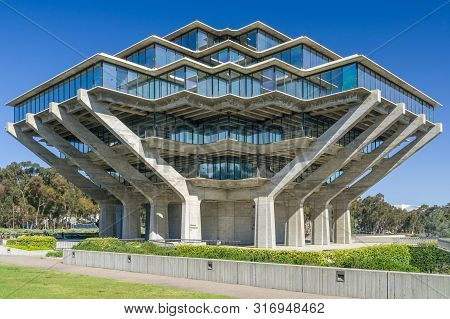 Geisel Library At University Of California, San Diego