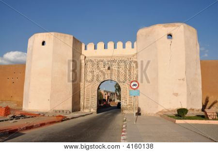 Tor in der Altstadt von Marrakesch