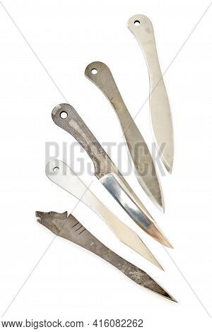 Various Throwing Knives For No Spin Techniques Of Throwing