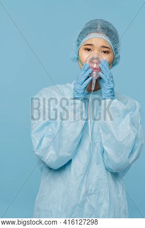Female Doctor In Medical Clothes Laboratory Professional Research