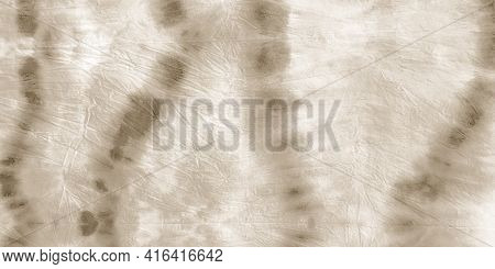 Cream Shibori Design. Irregular Effect. Aquarelle Illustration. Cream Ethnic Paint Surface. Tie Dye 