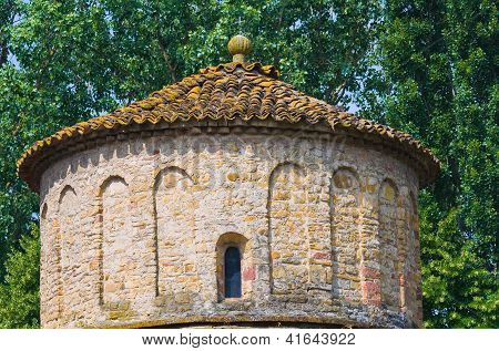 โบสถ์ St. ของจิโอวานนี Vigolo Marchese Emilia-Romagna อิตาลี