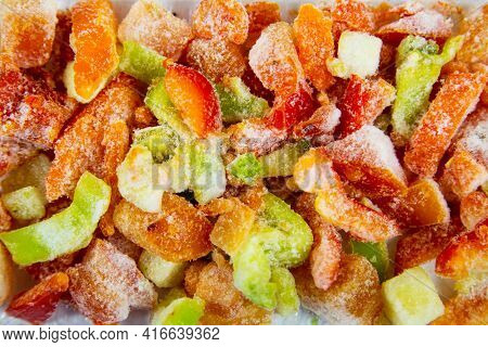 Vegetable Mixture Lecho Quick-frozen Consisting Of Tomatoes, Onions, Sweet Peppers, Zucchini And Car