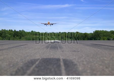 Aterrizaje del jet