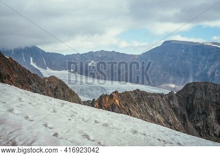 Awesome Mountain Scenery With Layers Of Rocks And Mountains With Snow And Glacier In High Altitude U