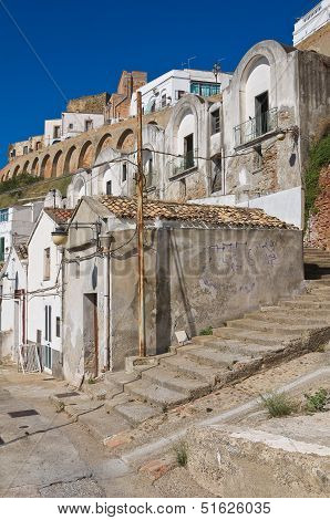 Alleyway. Pisticci. Basilicata. Italy.