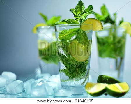 mojito cocktail fresh