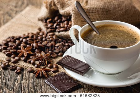 Black coffee, a cup of beans