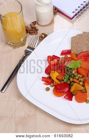 Easy fitness food to sustain shape in form 