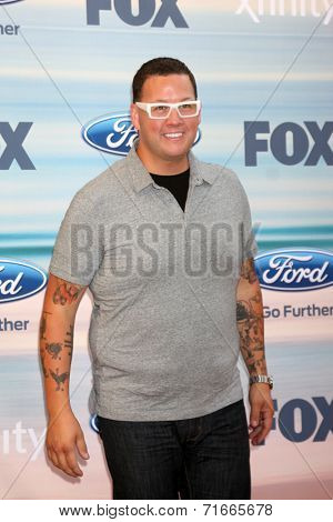 LOS ANGELES - SEP 8:  Graham Elliot at the 2014 FOX Fall Eco-Casino at The Bungalow on September 8, 2014 in Santa Monica, CA