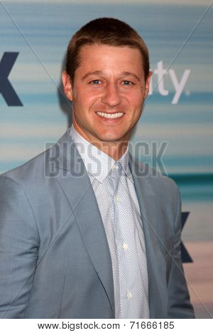 LOS ANGELES - SEP 8:  Benjamin McKenzie at the 2014 FOX Fall Eco-Casino at The Bungalow on September 8, 2014 in Santa Monica, CA