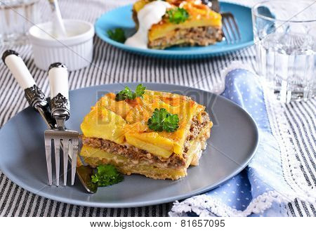 Graten Potatoes And Minced Meat