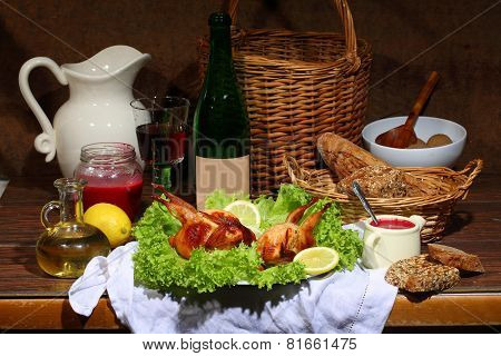 Has Sung Submitted With Wine, Cowberry Sauce And Leaves Of Fresh Salad