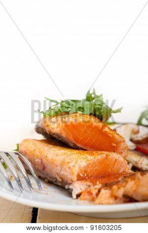 Grilled Samon Filet With Vegetables Salad