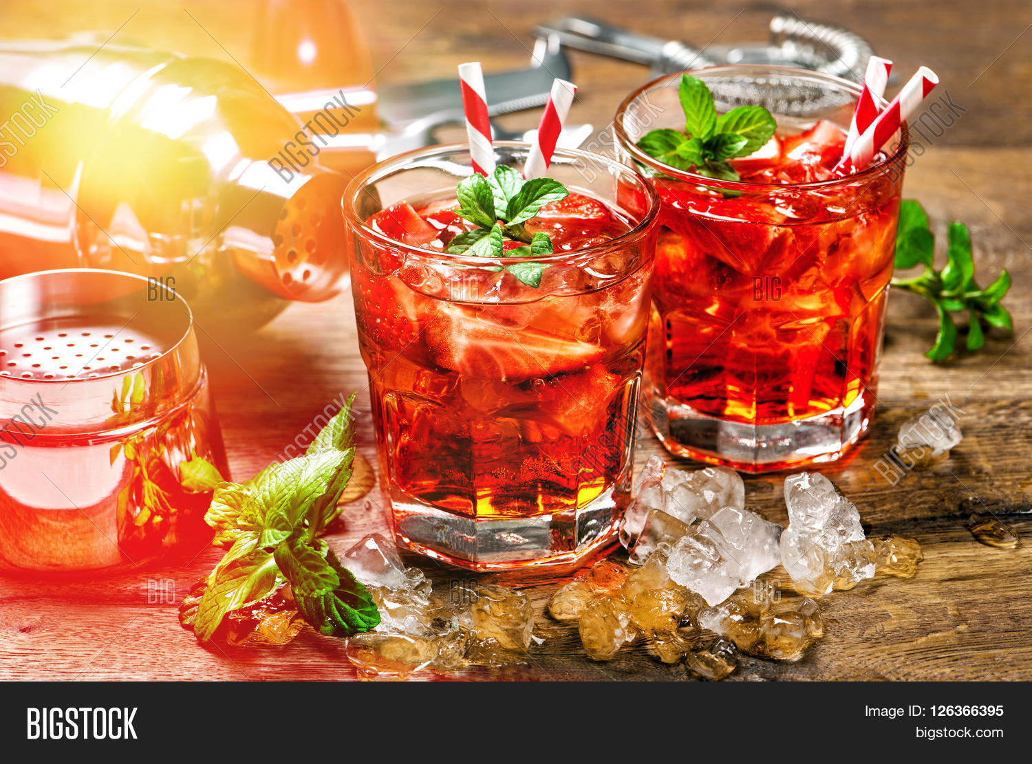 Лимонады. Коктейль (напиток). Лимонный мохито. Чистый нью ингланд пайл эль бакунин. Чистейший напиток.