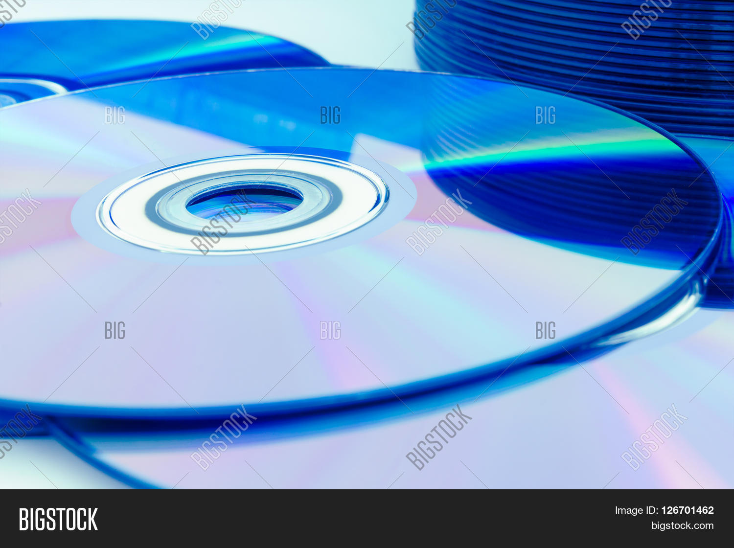 The dvd is of stock now.