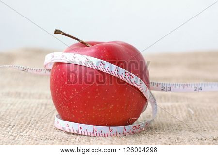Red Apple And Metter