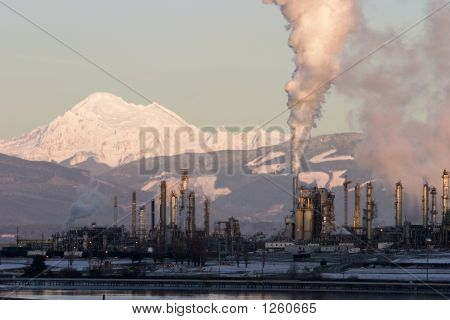 製油所の蒸気