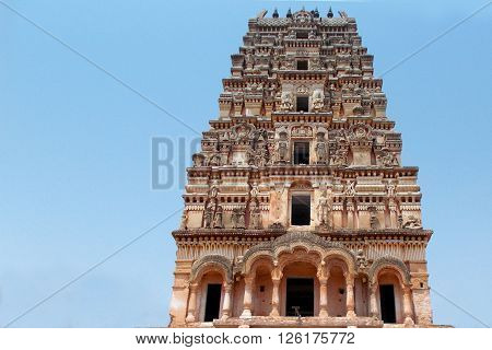Architecture of ancient Hindu temple Gopuram in Hyderabad,India
** Note: Soft Focus at 100%, best at smaller sizes