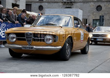 BRESCIA, ITALY - APRILE 17, 2016:500 Miglia. Finish. ALFA ROMEO GULIA GT 1300 Junior, 1974 built