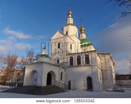 Russia, Moscow, Danilovsky monastery,white stone Church with a green roof, Golden domes, winter, Sunny day
** Note: Visible grain at 100%, best at smaller sizes