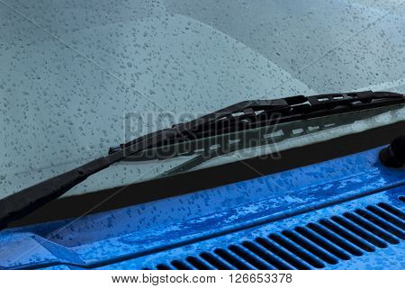 Wiper Arm And Blade And Wet Blue Bonnet 2