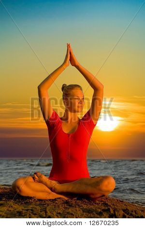 Yoga günbatımı