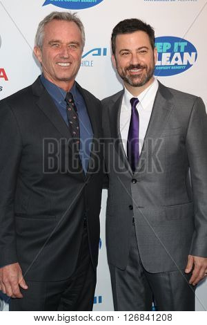 LAS VEGAS - APR 21:  Bobby Kennedy Jr, Jimmy Kimmel at the Keep It Clean Comedy Benefit For Waterkeeper at the Avalon Hollywood on April 21, 2016 in Los Angeles, CA