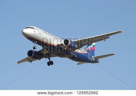 ST. PETERSBURG, RUSSIA - MARCH 20, 2016: Airbus A320-214 