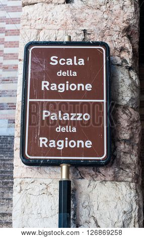 Sign indicating 