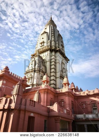 Varanasi, India - March, 17th, 2016. View Of New Vishwanath Temple, Sai Vishwanath Temple In Banaras
