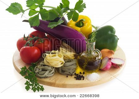 Pasta Ingredients (paglia(round Pasta), Tomato, Eggplant, Bell Pepper, Salt, Pepper, Onion, Garlic,