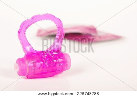 It Is A Vibrating Sex Toy For Strongest Stimulation Of Male Clitoris And Condoms