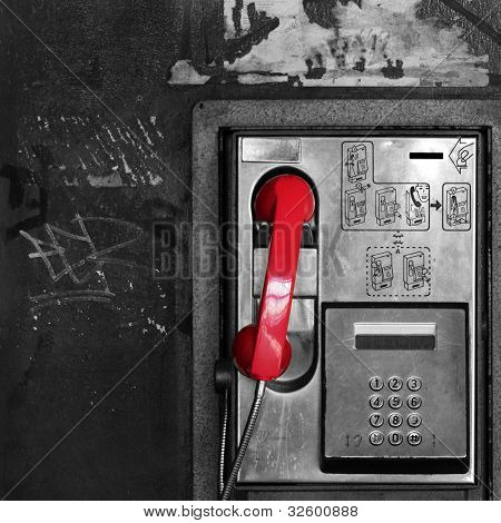 Czerwony odbiornika w pudełko telefon