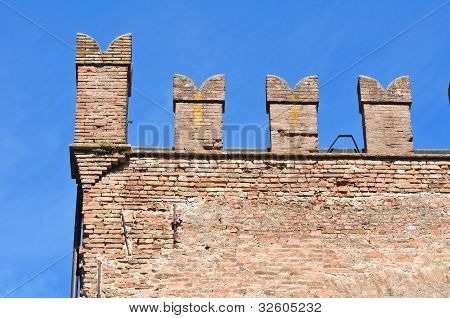 ปราการซซิซาน Secondo Parmense Emilia-Romagna อิตาลี