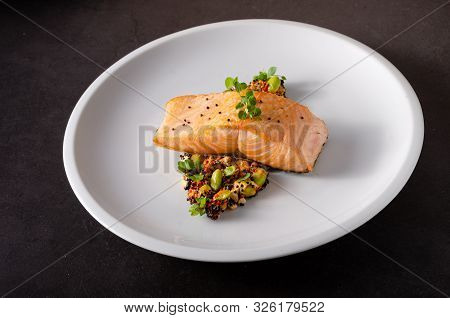 Grilled Salmon With Pepper Hummus With Quinoa
