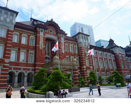 Tokyo / Japan - Sept 17 2018: Tokyo Station Is The Main Inter-city Rail Terminal In Tokyo. Old Red B