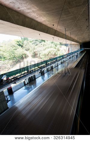 Sao Paulo, Brazil - 05, October, 2019: Vertical Picture Of High Speed Metro In The Beautiful Archite