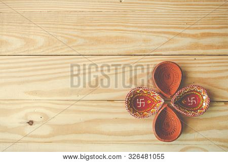 Happy Diwali - Clay Diya Lamps Lit During Dipavali, Hindu Festival Of Lights Celebration.oil Lamp Di