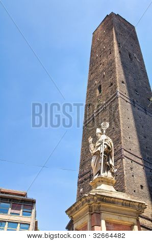 Asinelli Kulesi. Bologna. Emilia-Romagna. İtalya.
